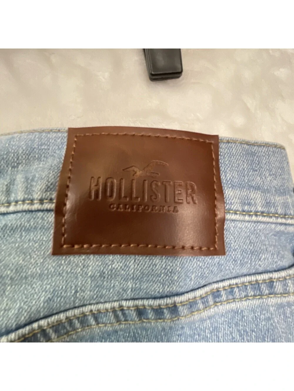 Hollister Slim Straight Epic Flex Men’s Distressed Jeans Light Denim 32X 30 Nwt